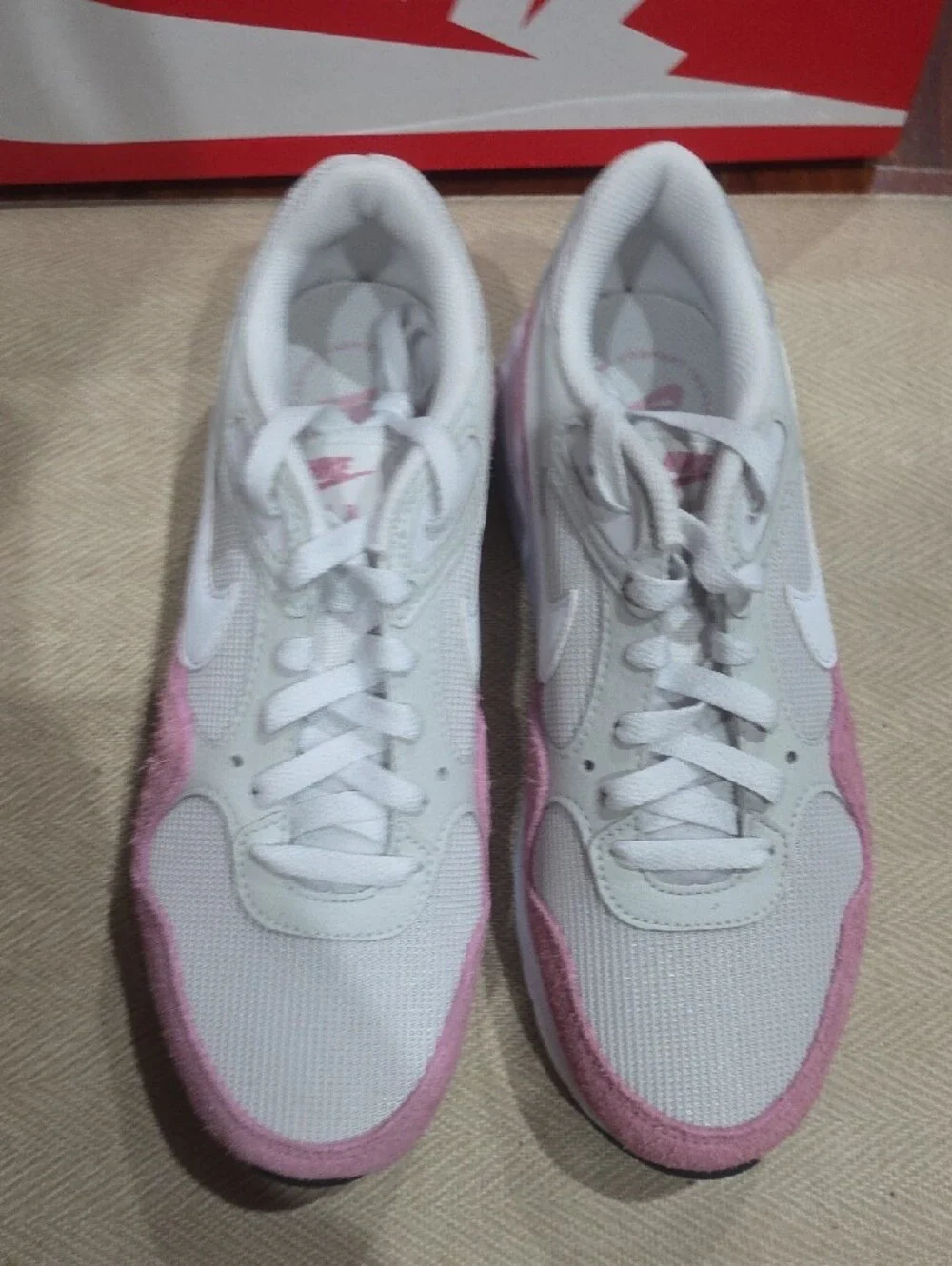 NWB Women's Nike Air Max SC Sneakers
